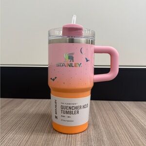 Stanley Halloween 20 oz Stainless Steel H2.0 Flowstate Quencher Spellcast Pink